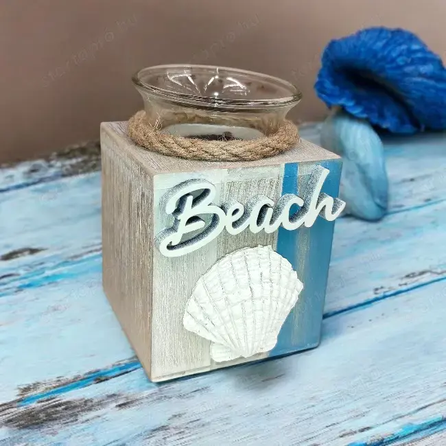 Mécsestartó fa talppal és kagyló dekorral   nyári tengerparti stílus