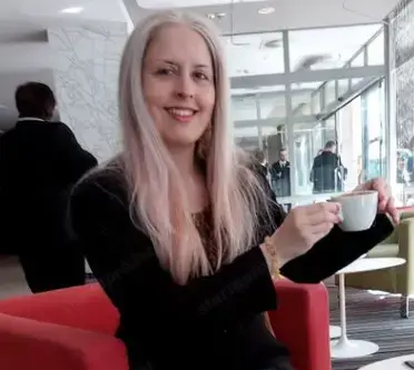 Párkapcsolati, pártalálási mentorálás, életvezetési tanácsadás, energiakezelés