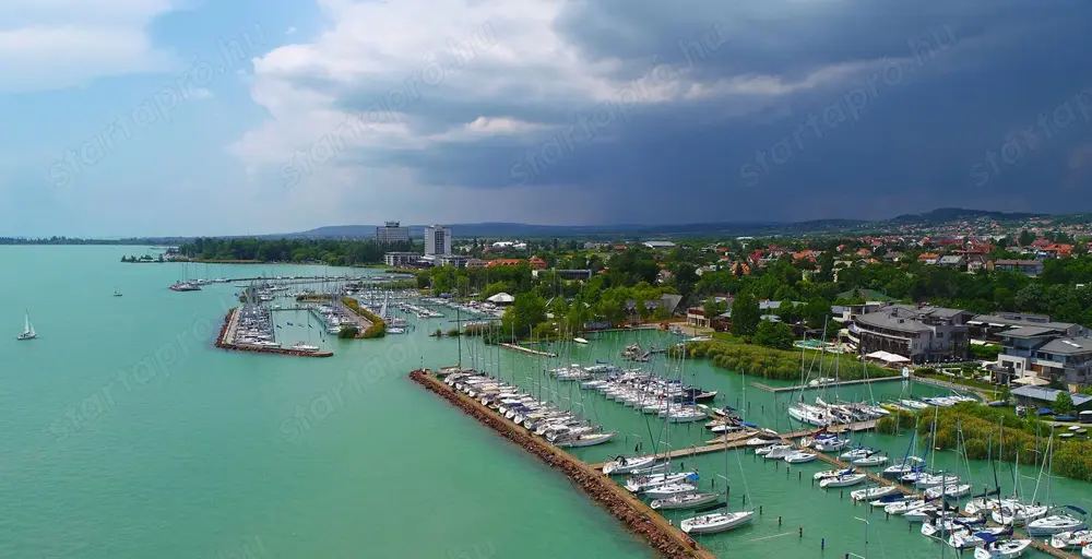 Munkalehetőség, Balaton, szállással, utazási támogatással