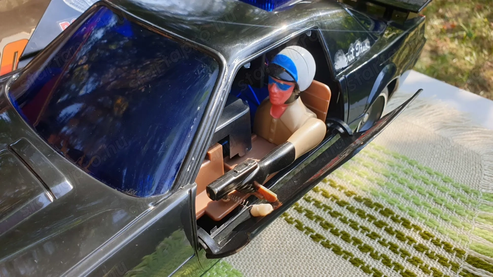 1988-as titkosrendőr játék autó eladó gyűjtőnek