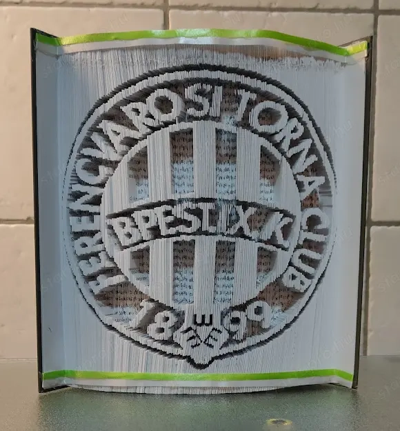 Ajándék, Könyvszobor FTC rajongónak