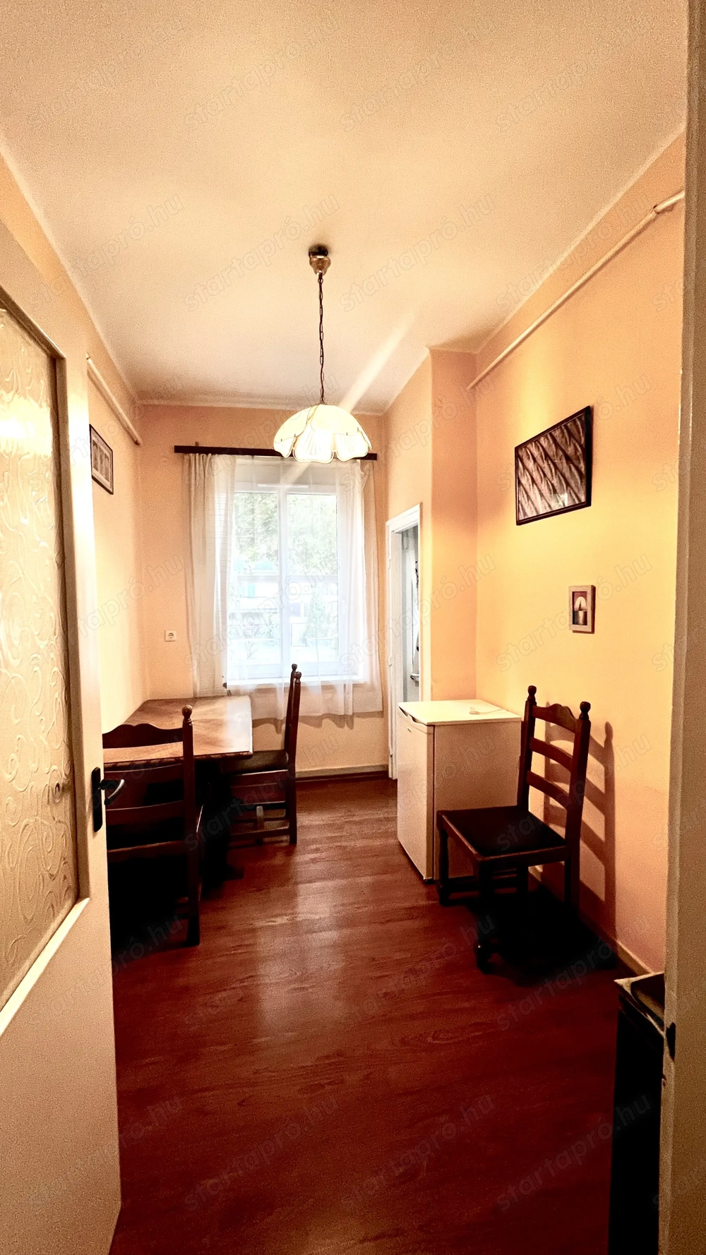 Kiadó Eger belvárosában másfél szobás lakás