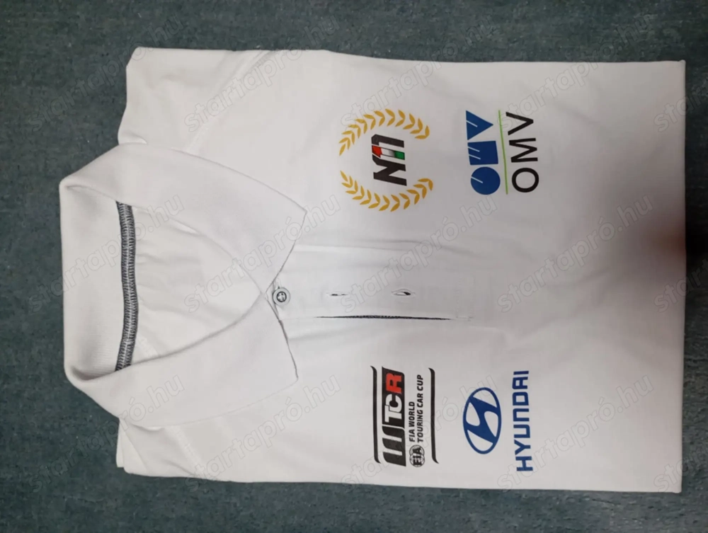 Michelisz Norbert Russel WTCR 2019-es bajnok pólója