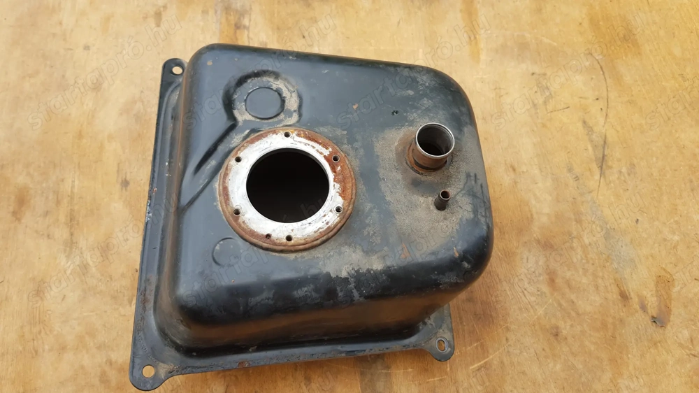 Kymco Xciting 250 - 500 i.e üzemanyag tank