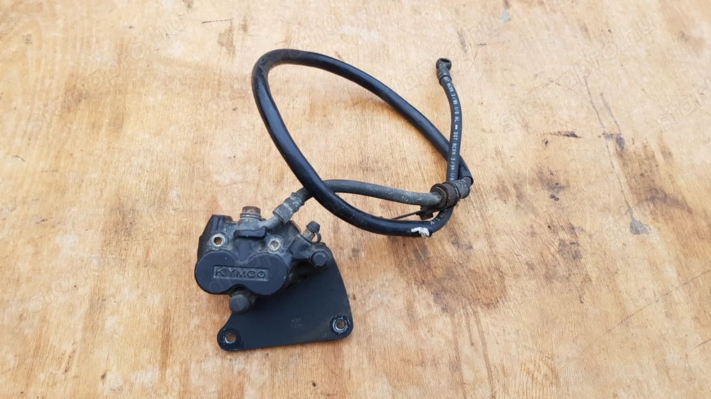 Kymco dink 125 - 150 LX első féknyereg