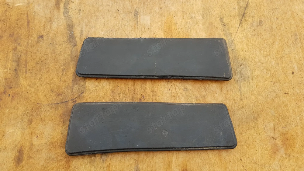 Peugeot Satelis 400 gumiszőnyeg pár felső