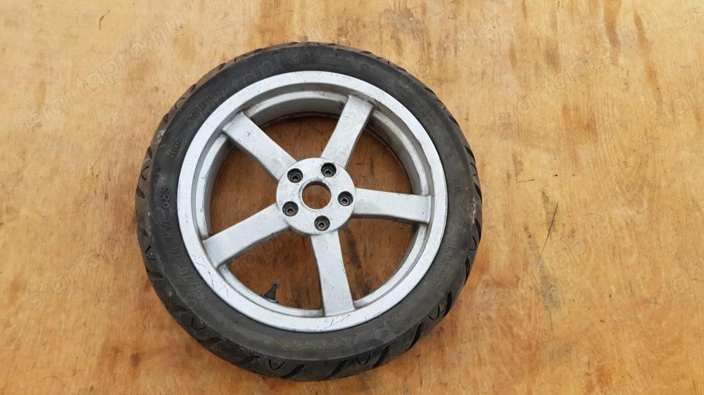 Peugeot Satelis 400 hátsó kerék