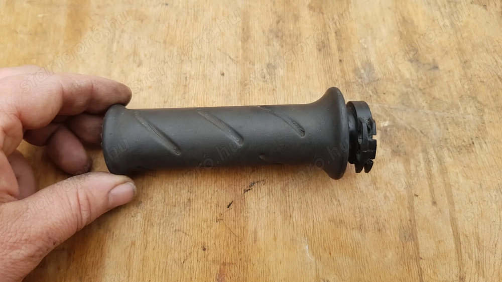 Peugeot Satelis 400 gázkar