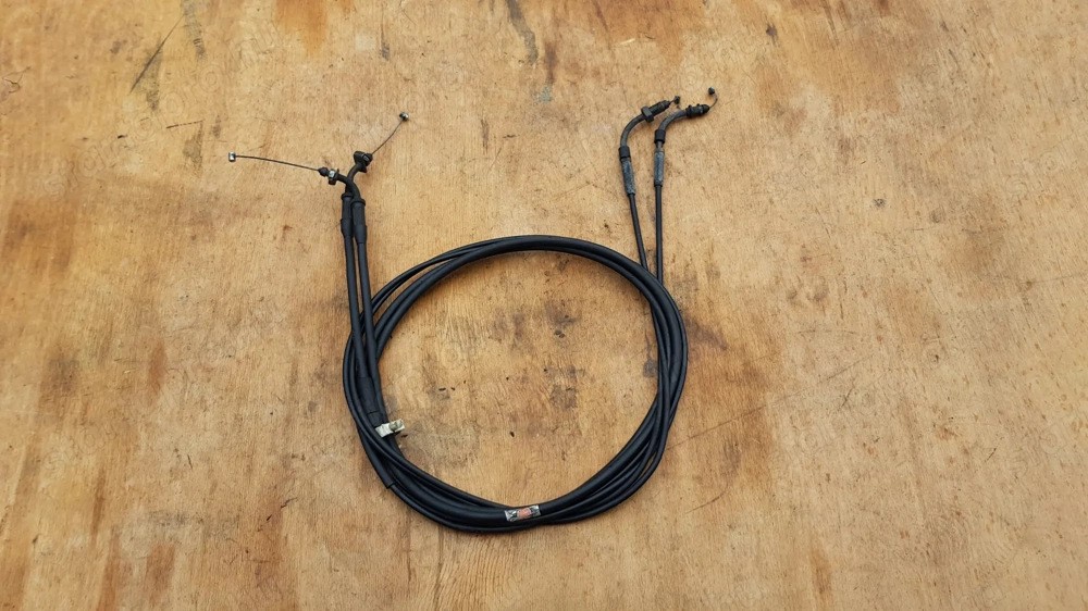 Peugeot Satelis 400 gázbovden