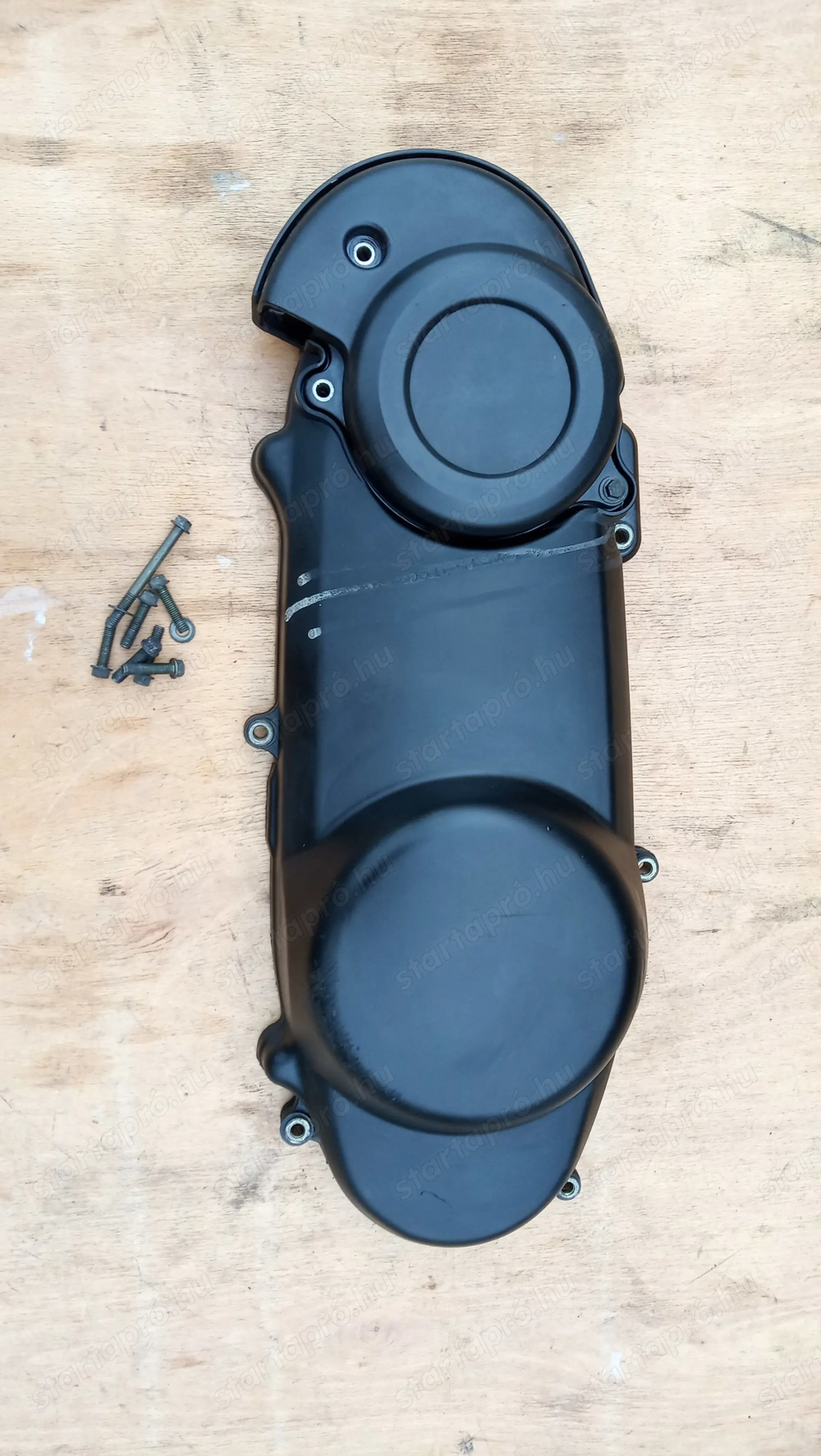 Suzuki Burgman UH 125 - 150 kuplung fedél