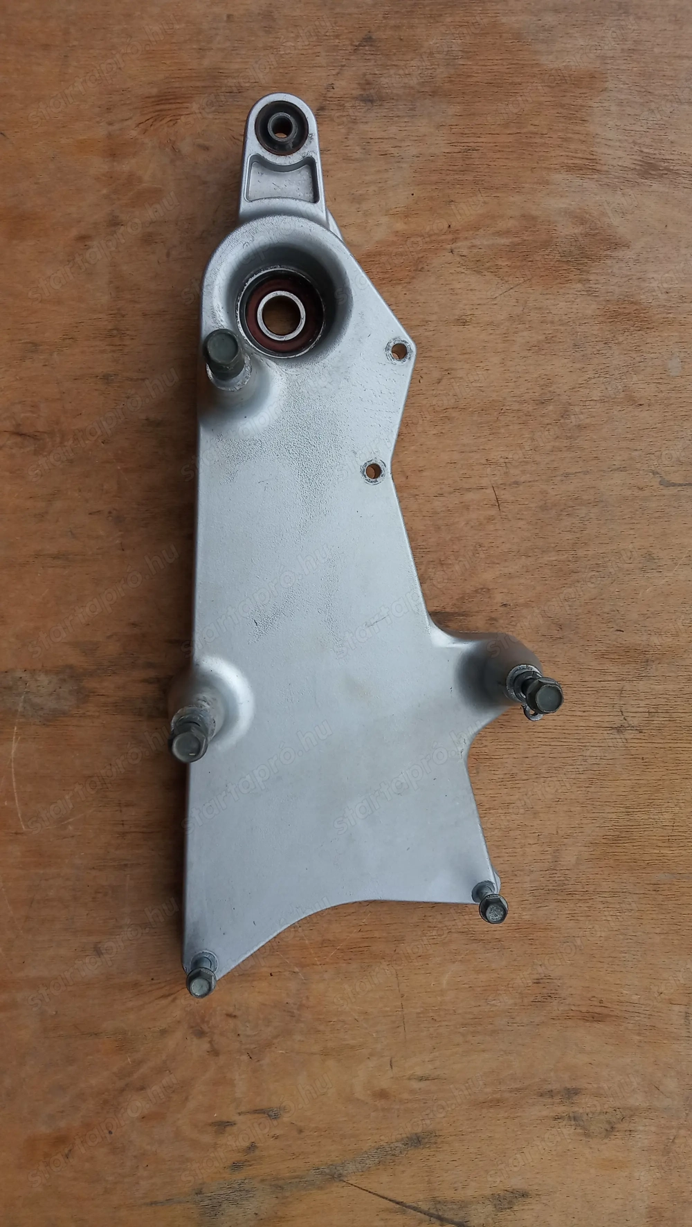 Kymco People S 250 - 300 hátsó lengőkar