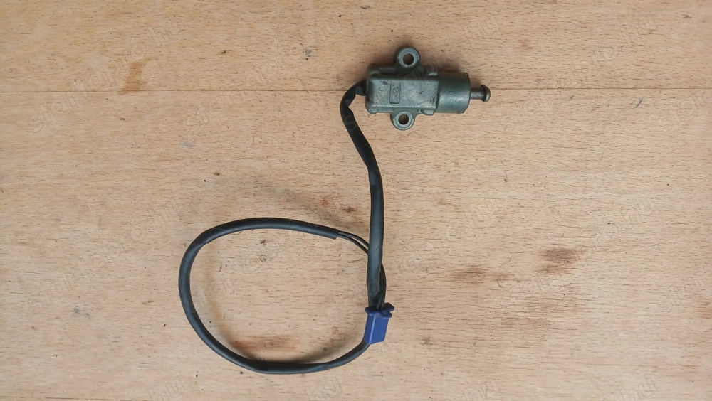 Yamaha Majesty 125 - 180 sztender kapcsoló