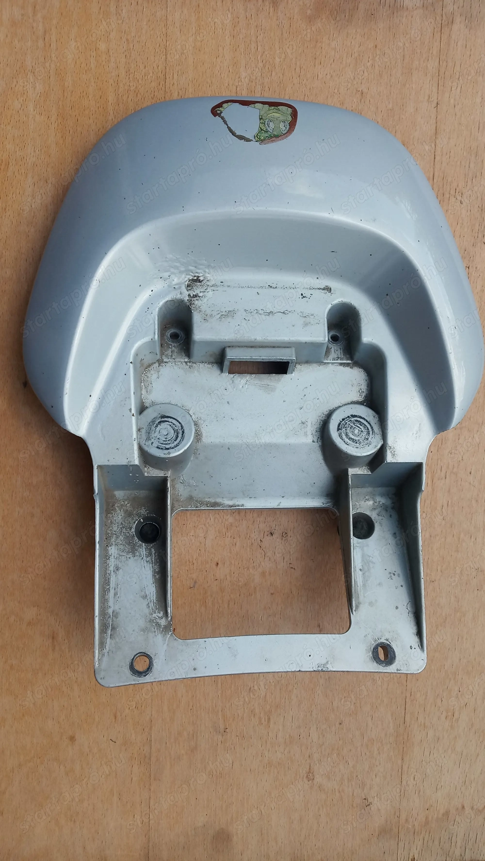 Yamaha Majesty 125 - 180 hátsó kapaszkodó