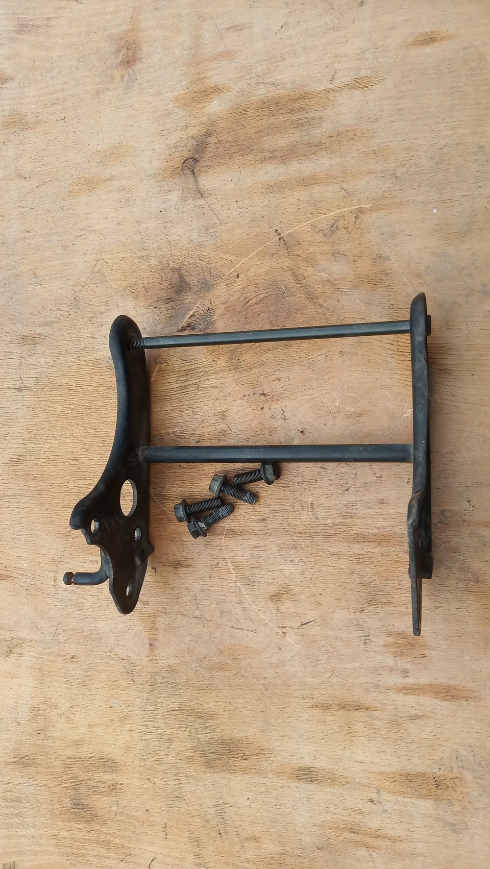 Yamaha Majesty 125 - 180 lengőkar