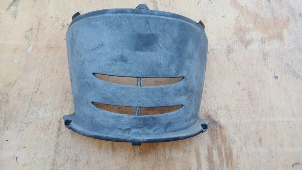 Kymco people 250 szervízfedél