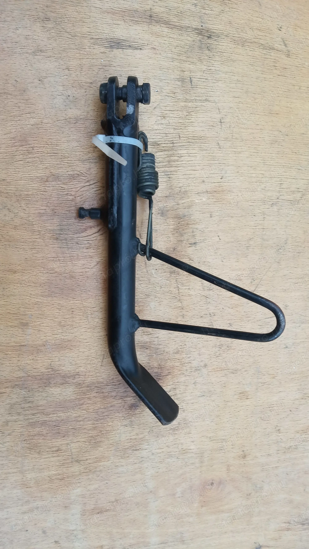 Suzuki Burgman 250 - 400 (merci lámpás) oldaltámasz