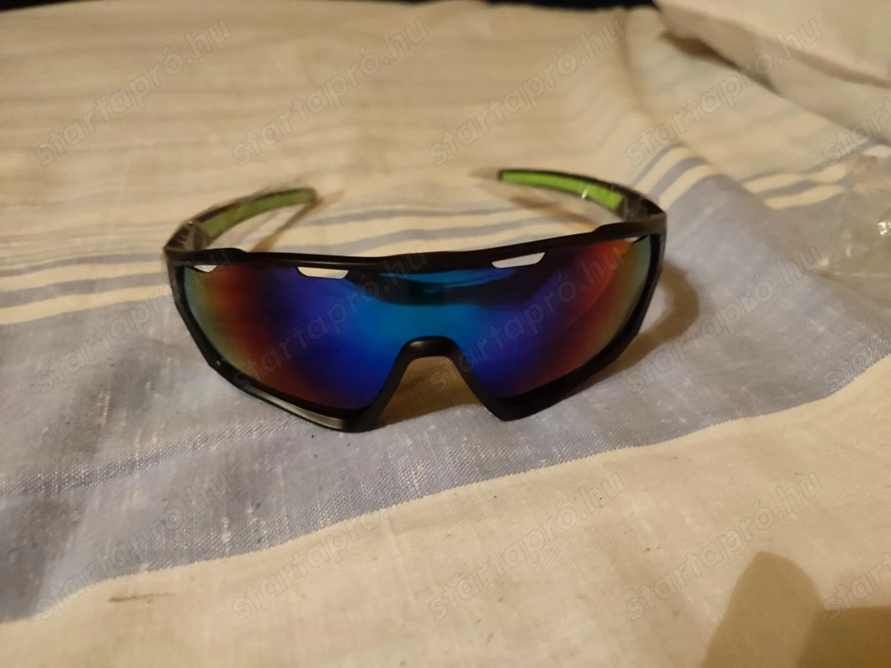 Uvex Rainbow kerékpáros szemüveg vadi új UV400