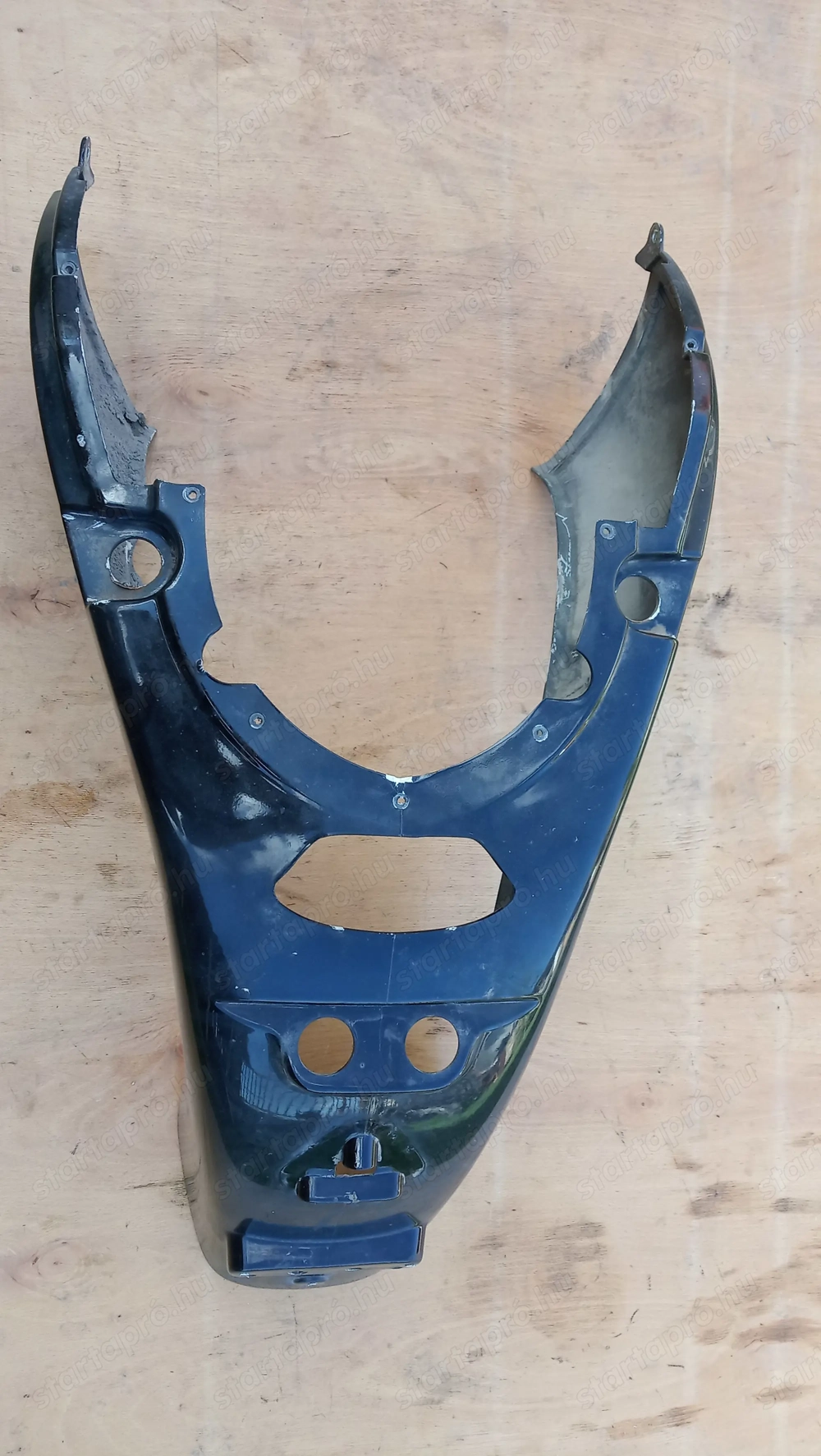 Aprilia Scarabeo 125 - 200 hátsó sárvédő 3 fekete