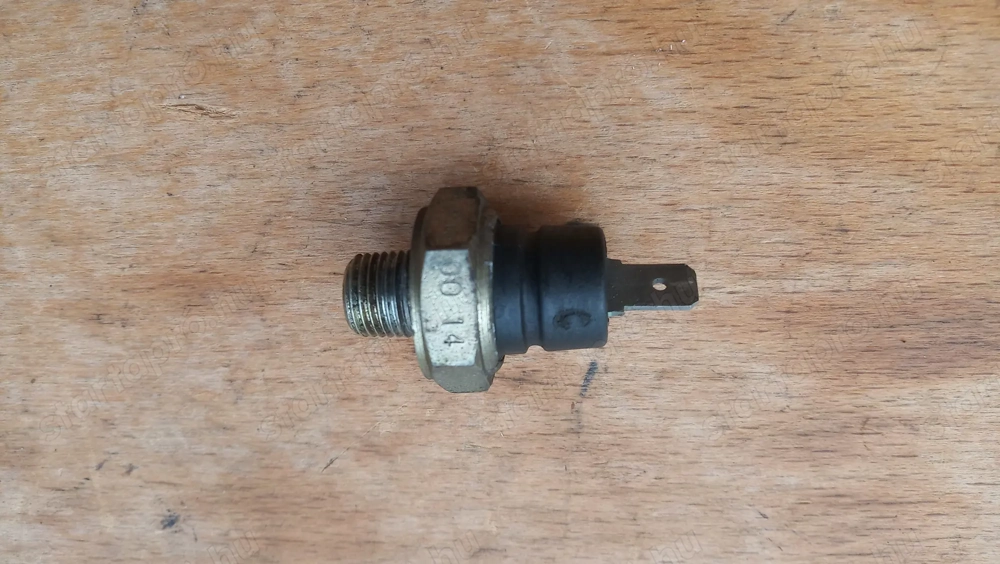 Aprilia Scarabeo 125 - 200 olajnyomás gomba