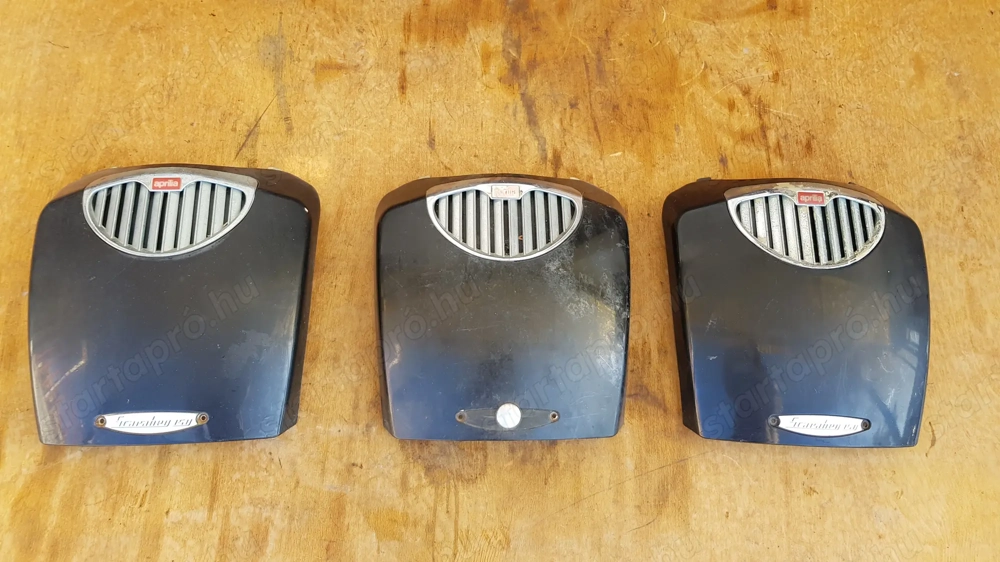 Aprilia Scarabeo 125 - 200 első idom betét 2