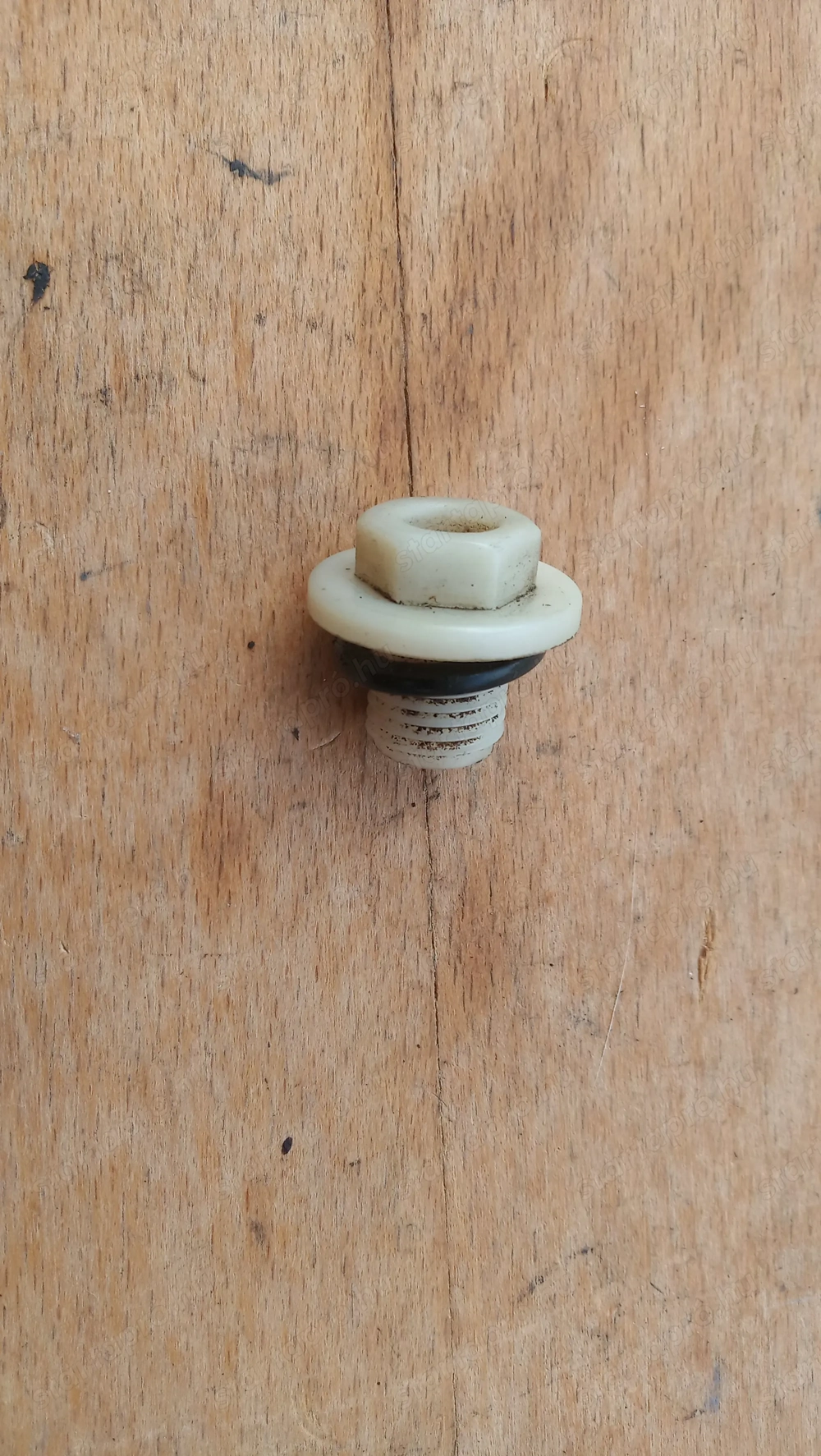 Aprilia Scarabeo 125 - 200 hajtóműolaj betöltő csavar