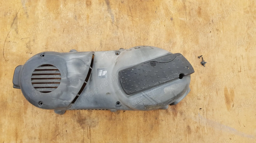 Aprilia Scarabeo 500 kuplung fedél borítás sérült