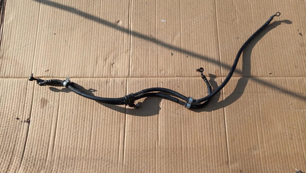 Honda Silver Wing Fjs 400 - 600 első fékcső