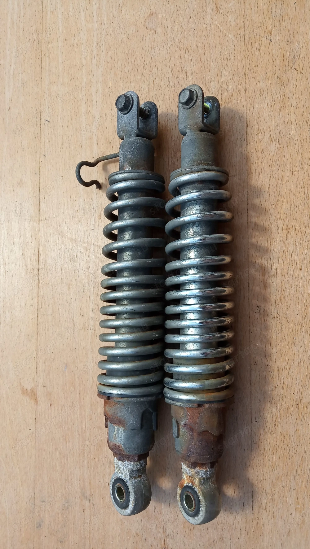 Kymco Grand Dink 125 - 150 hátsó lengéscsillapító