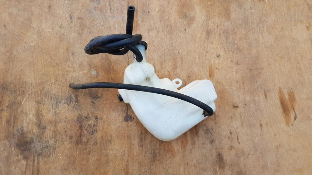 Kymco Grand Dink 125 - 250 kiegyenlítő tartály