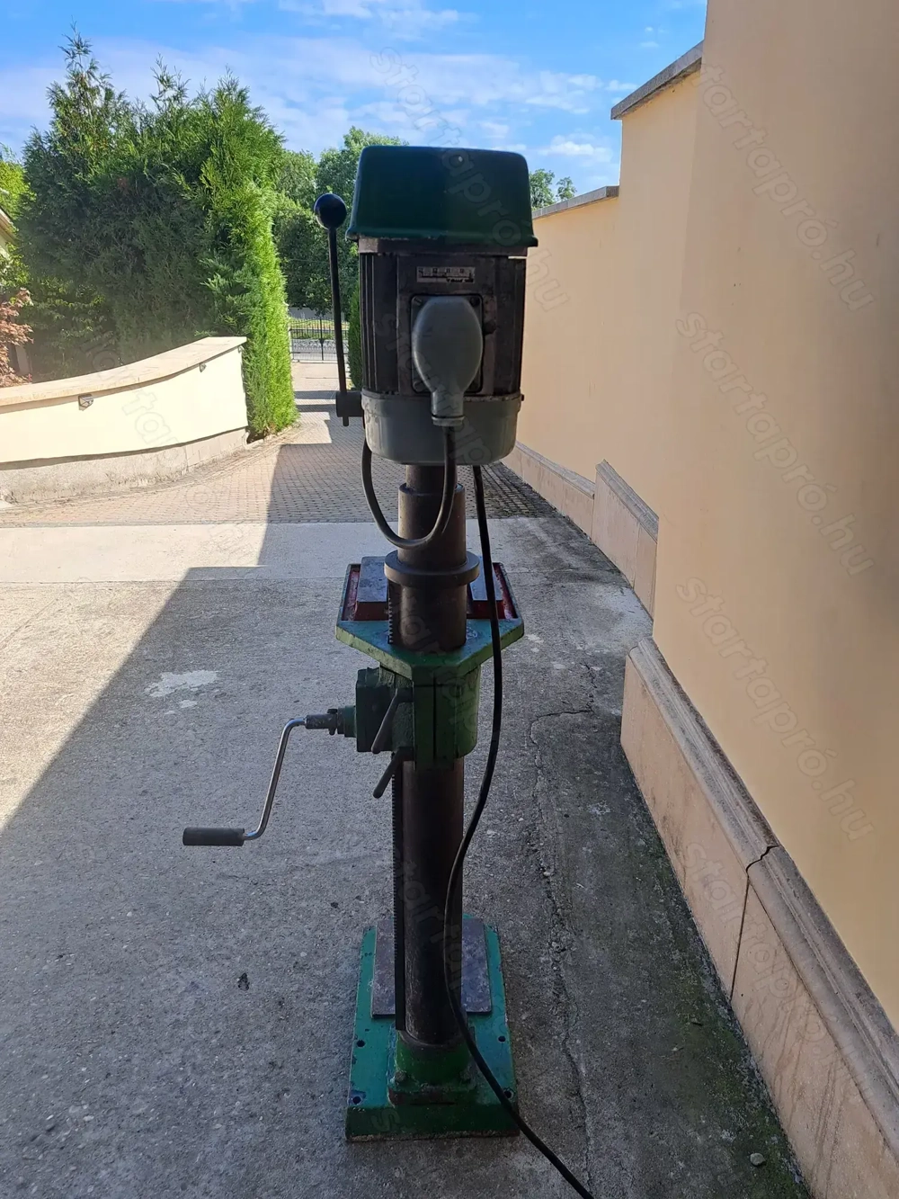 Oszlopos fúrógép 220 380 Voltos eladó