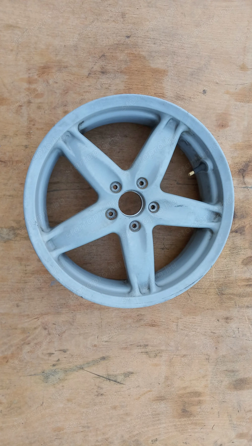 Piaggio X9 500 hátsó felni