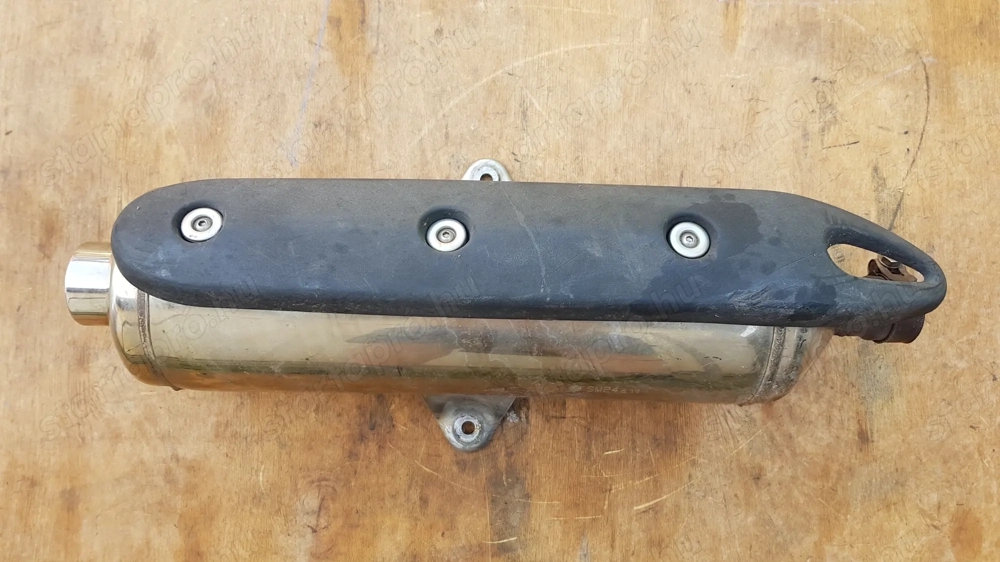 Piaggio x9 500 kipufogó csavaros