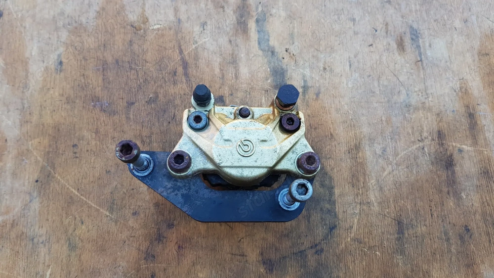 Piaggio x9 500 evo hátsó féknyereg