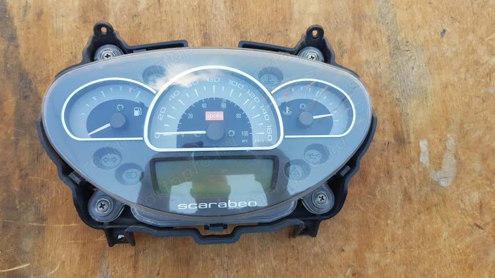 Aprilia scarabeo light 125 - 200 km óra 34648 km