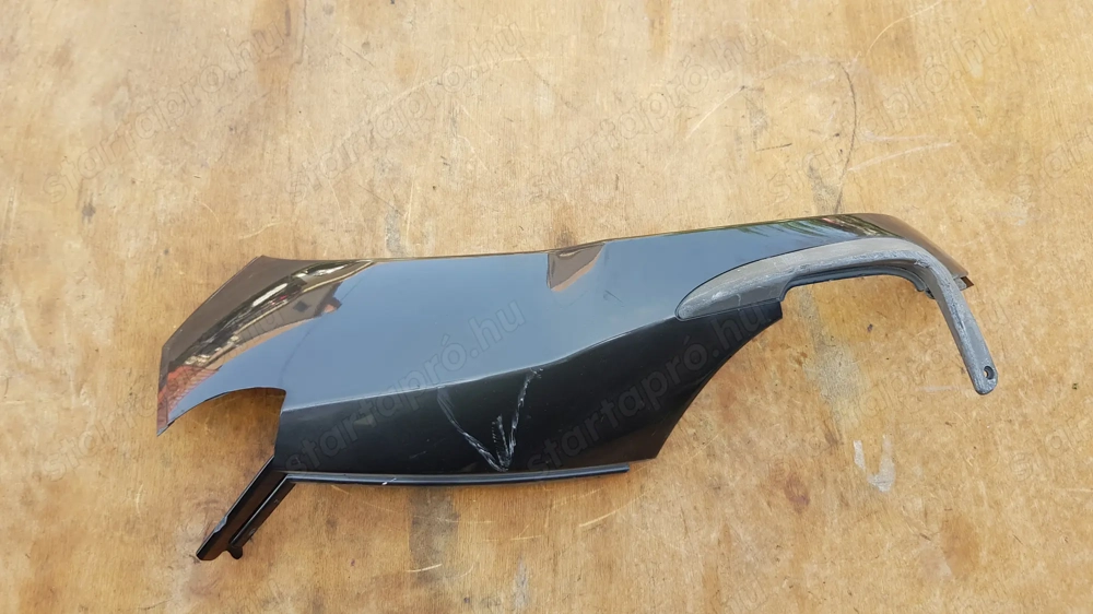 Aprilia scarabeo light 125 - 200 első idom alsó jobbos