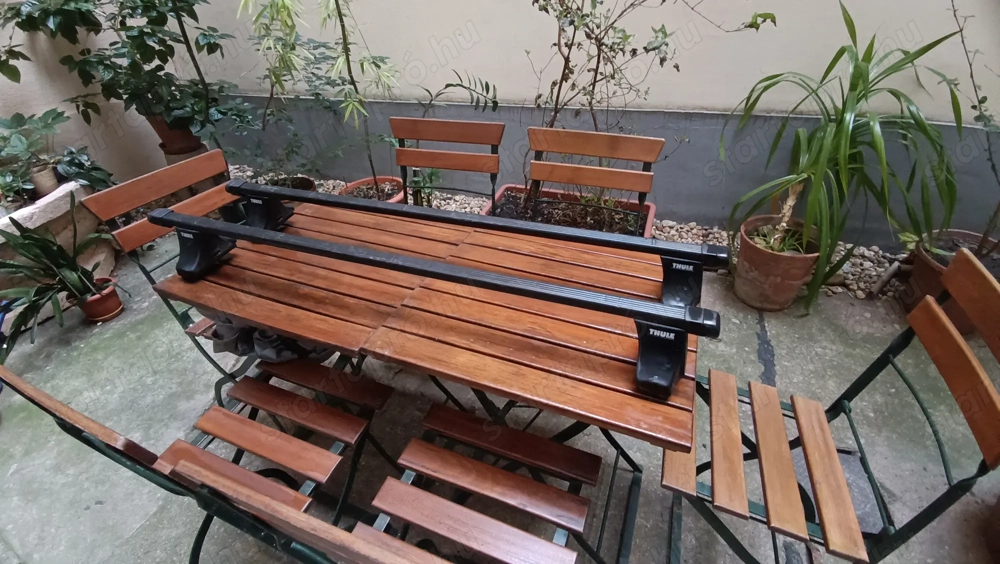 Thule tetősín tető keresztrúd gyors csatis kulcsaival