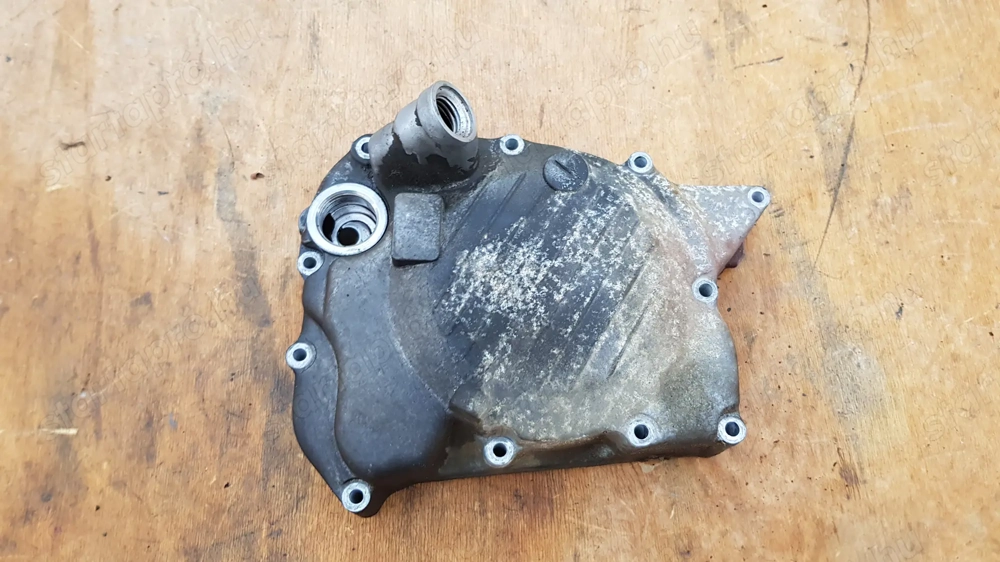 Honda Foresight 250 gyújtás fedél