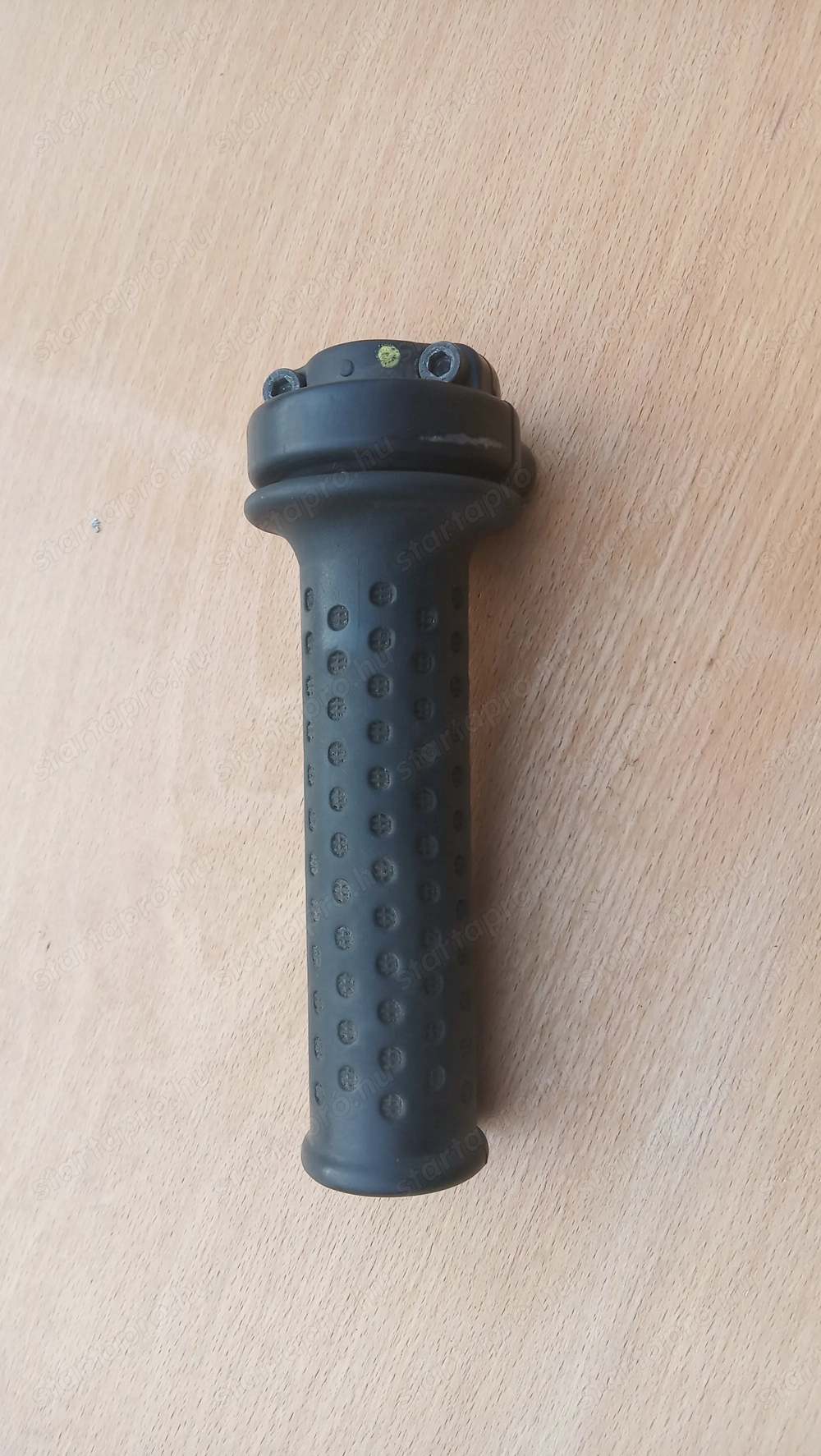 Piaggio Xevo 125 - 400 gázcsutka