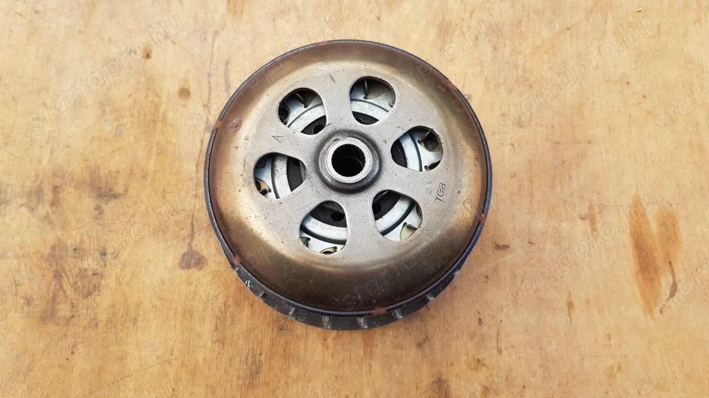 Piaggio Xevo 400 kuplung 3 pofás