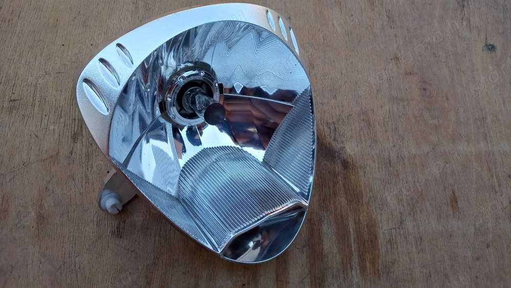 Malaguti Centro 125 - 160 első lámpa foncsor