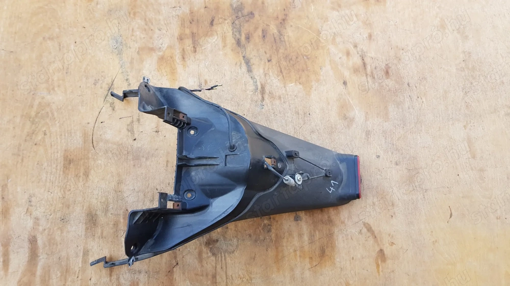 Malaguti Centro 125 - 160 hátsó sárvédő