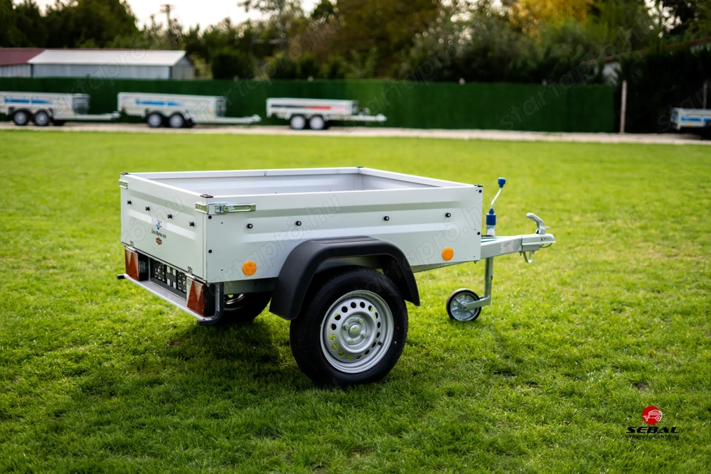 Új kisméretű SEBAL utánfutó (132x106x34cm) most 339.000 Ft helyett bruttó 299.000 Ft