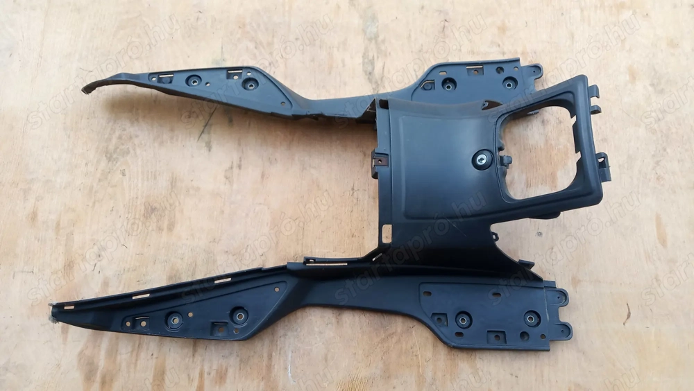 Suzuki Burgman 250 - 400 taposó