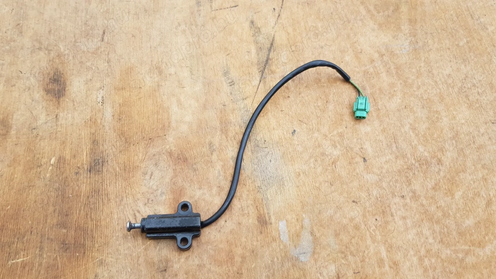 Suzuki Burgman 250 - 400 oldaltámasz kapcsoló