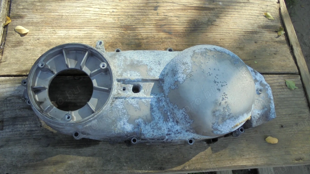 Linhai 250 kuplung fedél