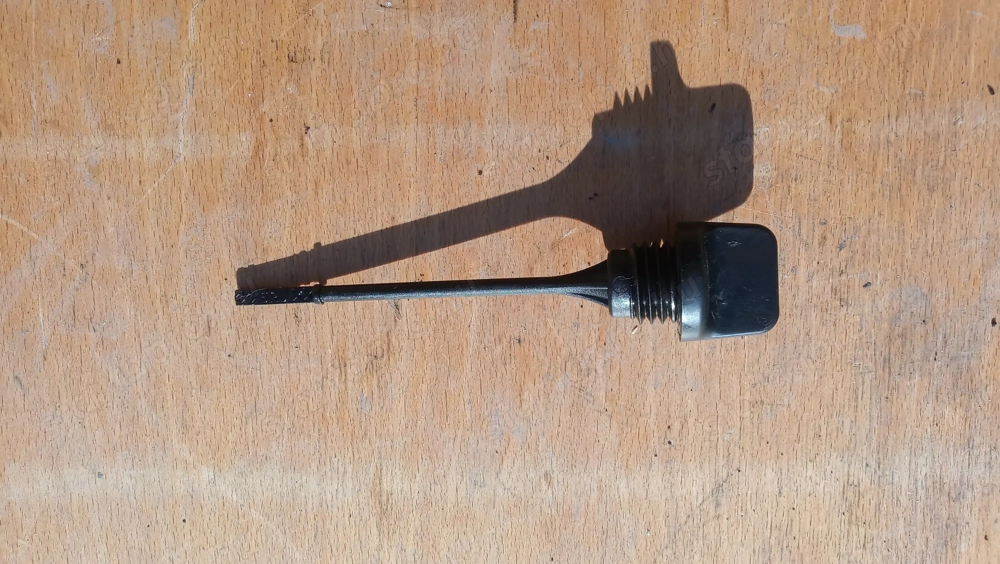 Yamaha Majesty 400 olajnívó pálca