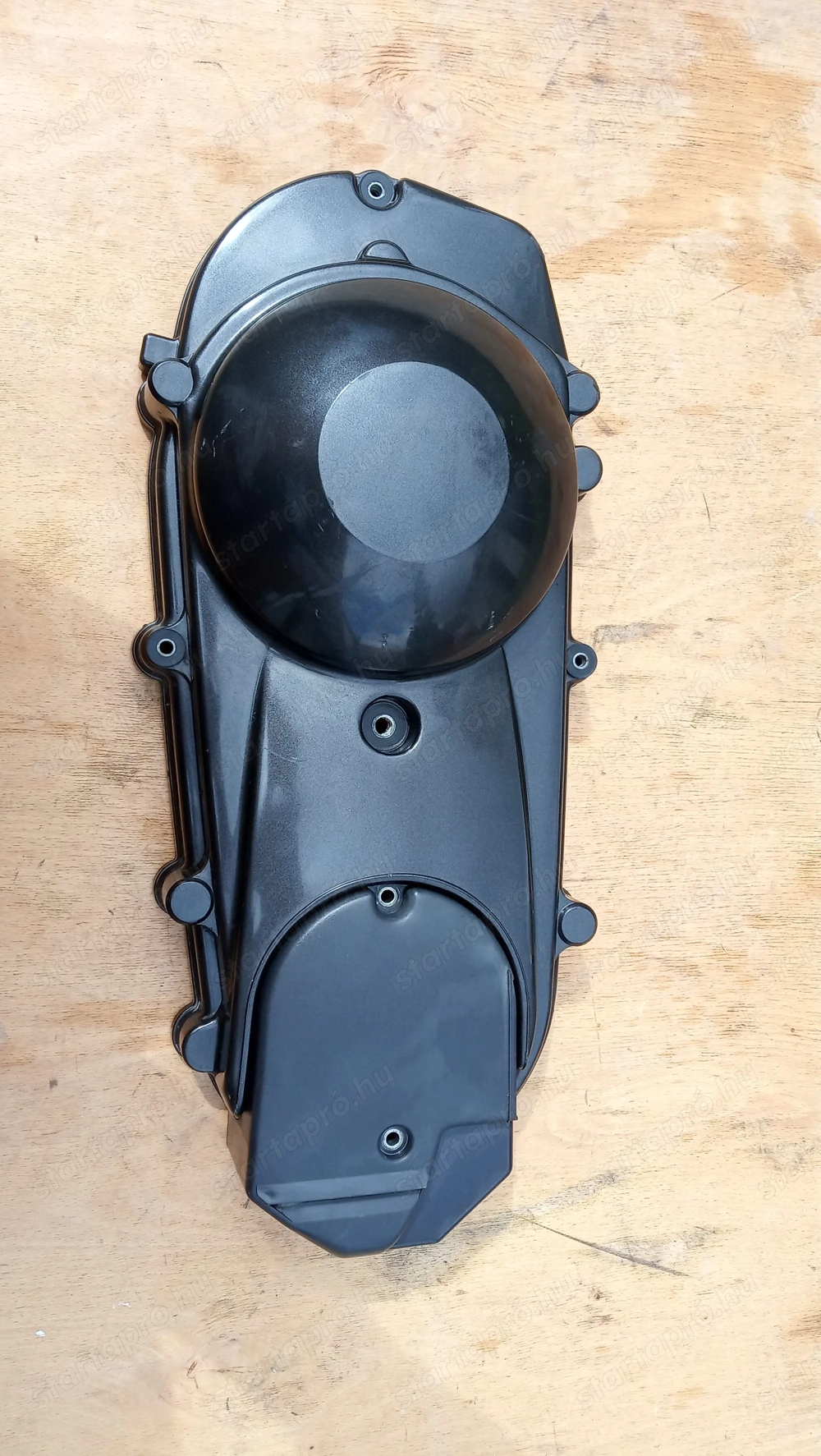 Suzuki Burgman AN 250 kuplung fedél burkolat