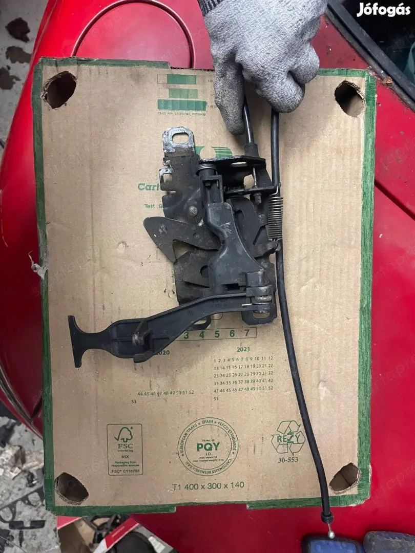 Mercedes w169 motorháztetőzár posta megoldható