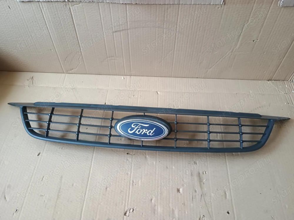 Ford Focus MK2 FL hűtőrács 8M51-8200-BD