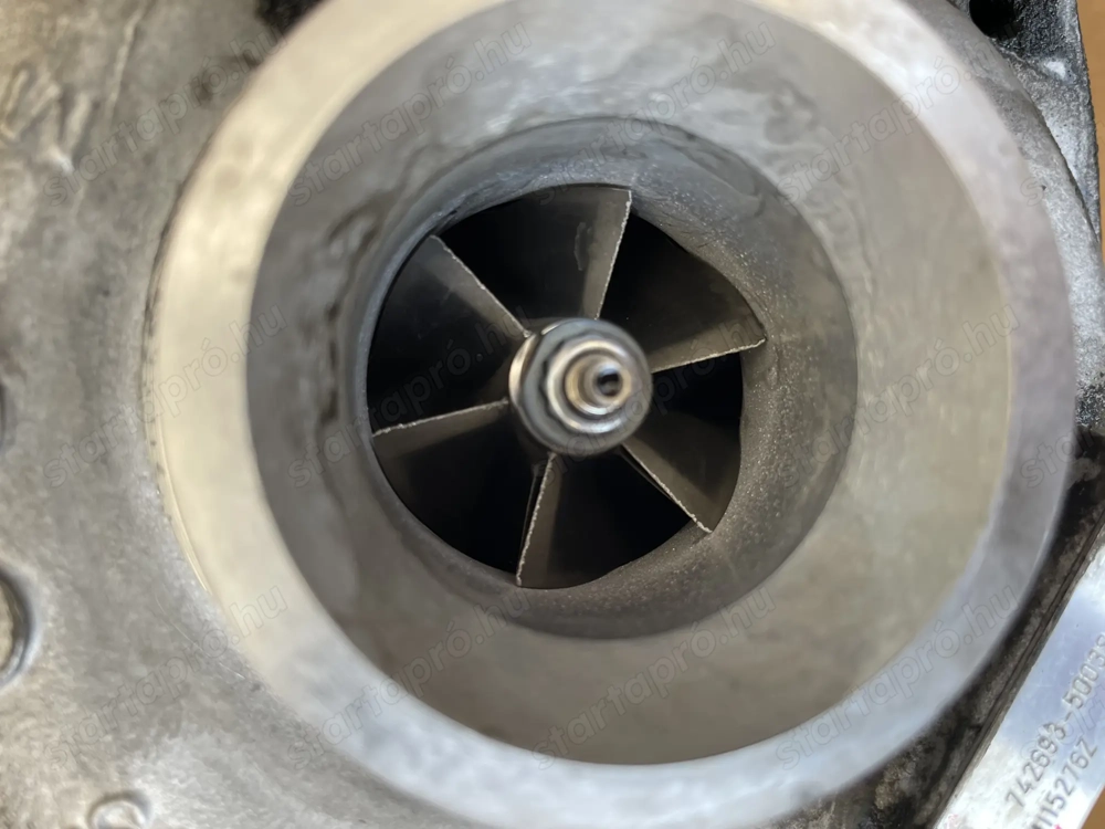 Volkswagen Skoda 1.6 CRTDI turbó beszerelési garanciával posta megoldható 03L 253 056 D , 710046229 